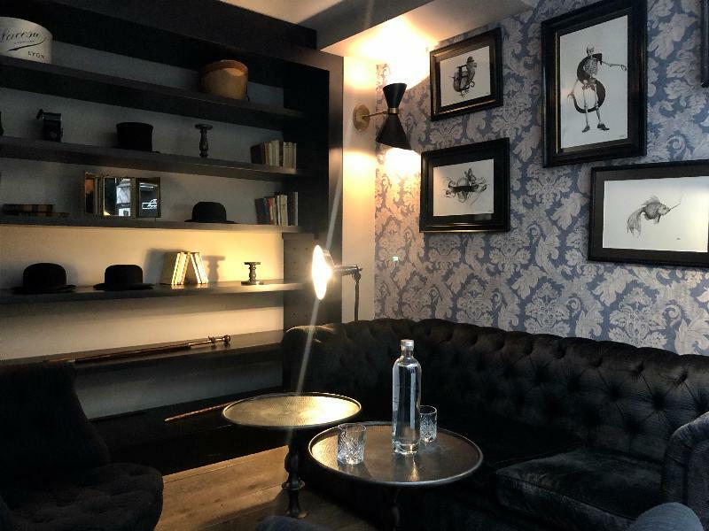 Grand Lafayette Hotel